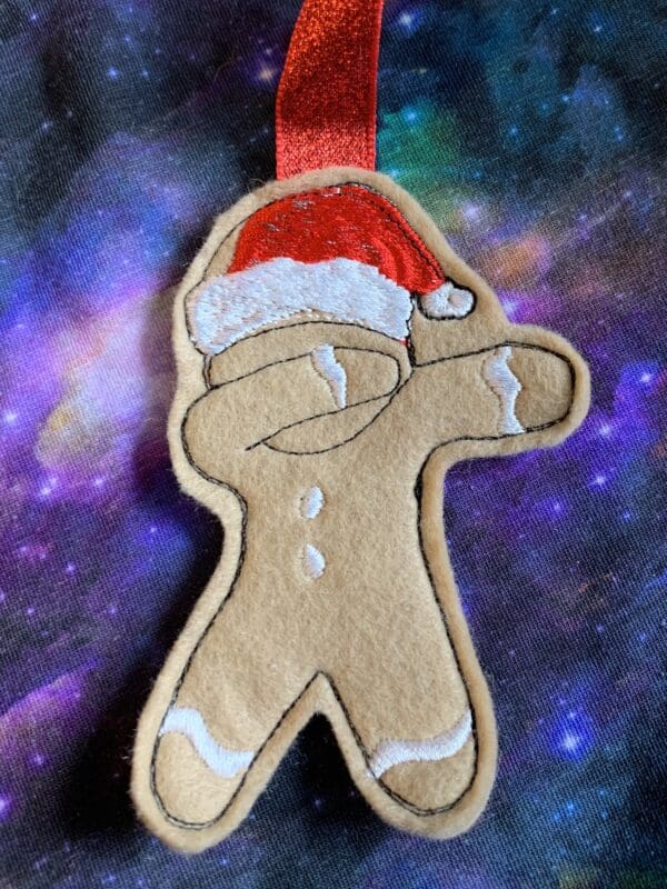 Dabbing gingerbread man ornament - Image 4