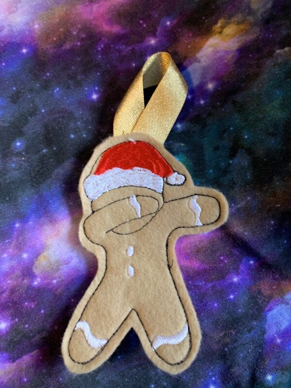 Dabbing gingerbread man ornament - Image 2