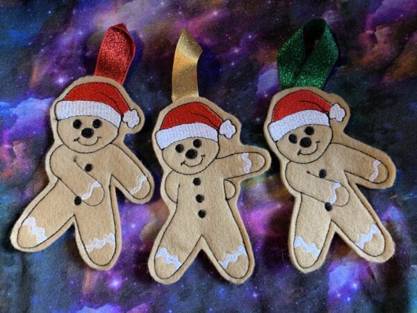 Flossing gingerbread man ornament