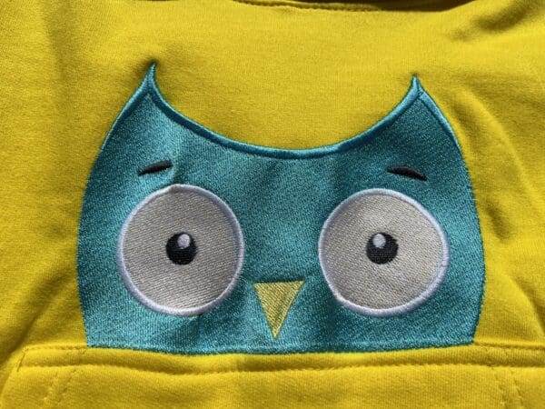 Owl Peeking Hoody 5-6 years - Image 2