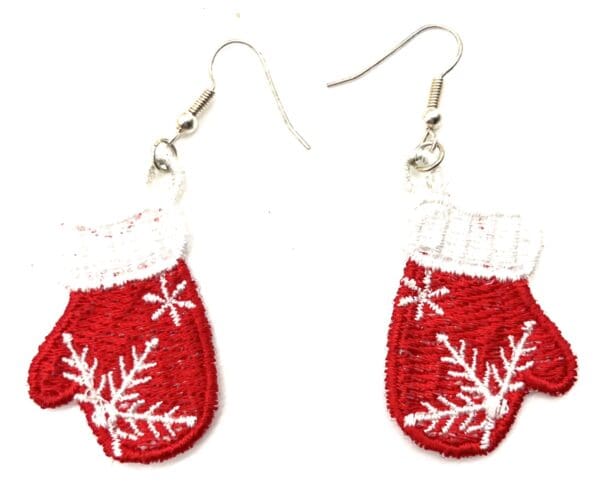 Mitten earring