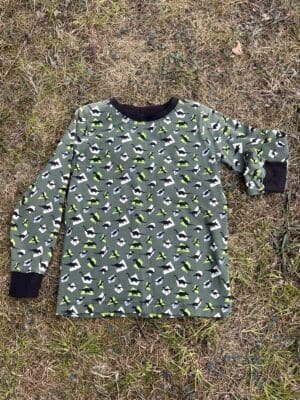 Stardust shirt: Dinos 7-8 years