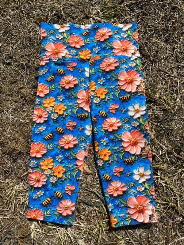Ladybug Leggings: Painted Bees 9-12m